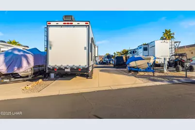 1905 Victoria Farms 216 Rd, Lake Havasu City, AZ 86404 - Photo 6