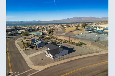 2205 Charing Cross Dr, Lake Havasu City, AZ 86404 - Photo 36
