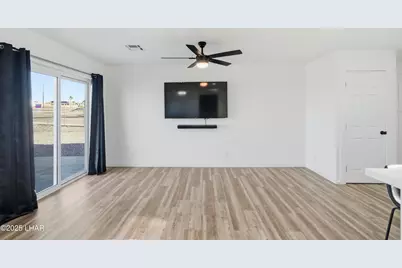 2205 Charing Cross Dr, Lake Havasu City, AZ 86404 - Photo 14