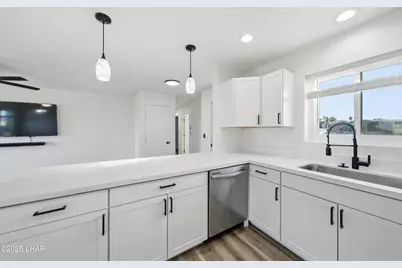 2205 Charing Cross Dr, Lake Havasu City, AZ 86404 - Photo 10