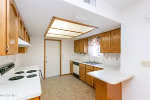 3410 Kiowa Blvd S, Lake Havasu City, AZ 86404 - Photo 14