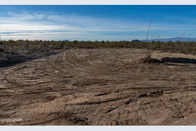 Lot 6 E Sandy Dr, Yucca, AZ 86438 - Photo 18
