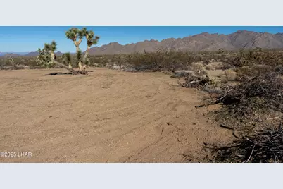 Lot 141 E Navajo Dr, Yucca, AZ 86438 - Photo 18