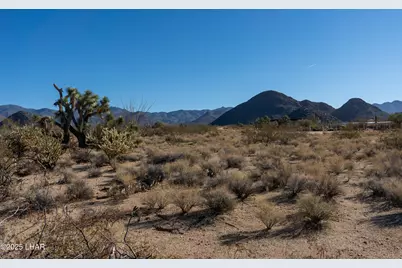 Lot 141 E Navajo Dr, Yucca, AZ 86438 - Photo 20