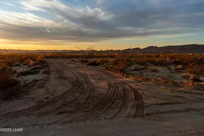 Lot 65 S Cameron Rd, Yucca, AZ 86438 - Photo 18