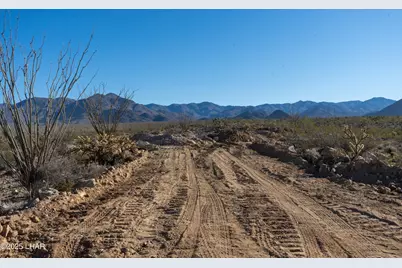Lot 1 E High / Nash St, Yucca, AZ 86438 - Photo 2