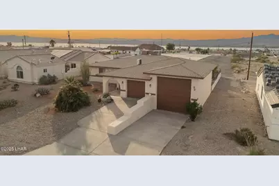 1535 Neptune Dr, Lake Havasu City, AZ 86404 - Photo 1
