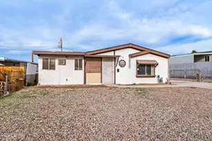 2635 Laverne Dr, Lake Havasu City, AZ 86404 - Photo 2