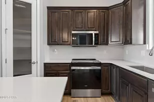3127 Iroquois, Lake Havasu City, AZ 86404 - Photo 8