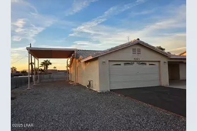 3221 Jamaica Blvd S, Lake Havasu City, AZ 86406 - Photo 2