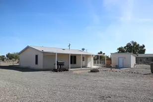 25536 Ochoco Way, Bouse, AZ 85325 - Photo 36