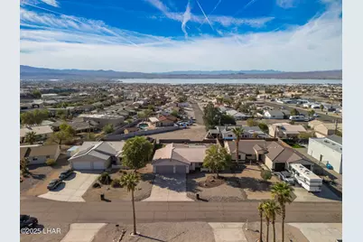 2534 Tanglewood Dr, Lake Havasu City, AZ 86403 - Photo 32