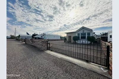200 N Moon Mountain Ave #38, Quartzsite, AZ 85346 - Photo 4