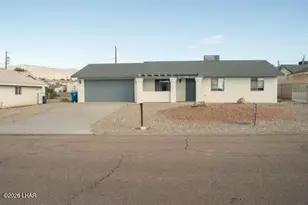 1530 Neptune Dr, Lake Havasu City, AZ 86404 - Photo 2