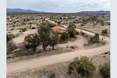 16722 S Lawton Rd, Yucca, AZ 86438 - Photo 2