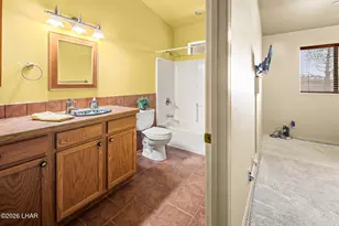 16722 S Lawton Rd, Yucca, AZ 86438 - Photo 40