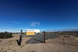 28531 Ron Dee Ct, Bouse, AZ 85325 - Photo 2