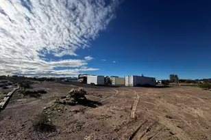 28531 Ron Dee Ct, Bouse, AZ 85325 - Photo 12