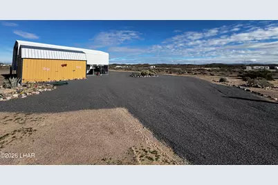 28531 Ron Dee Ct, Bouse, AZ 85325 - Photo 16