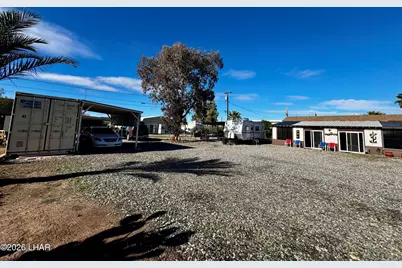 27588 Stone Ave, Bouse, AZ 85325 - Photo 18