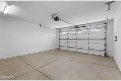 5763 S Desert Lakes Dr, Fort Mohave, AZ 86426 - Photo 38