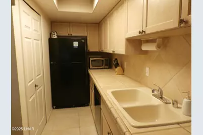 1989 Mesquite Ave #72, Lake Havasu City, AZ 86403 - Photo 6