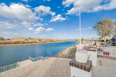 434 E Riverfront Dr, Parker, AZ 85344 - Photo 8