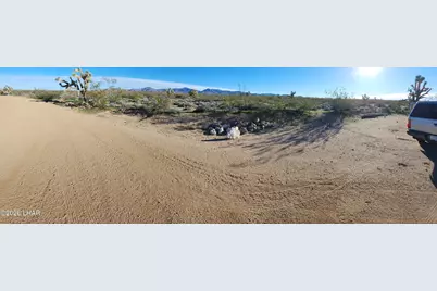 19310 S John Wayne Rd, Yucca, AZ 86438 - Photo 14