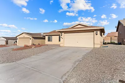 1974 E Folzman Dr, Lake Havasu City, AZ 86404 - Photo 2