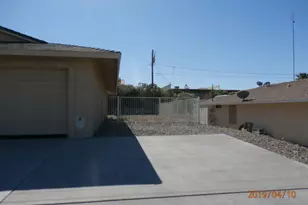 858 Paso Dr, Lake Havasu City, AZ 86406 - Photo 2