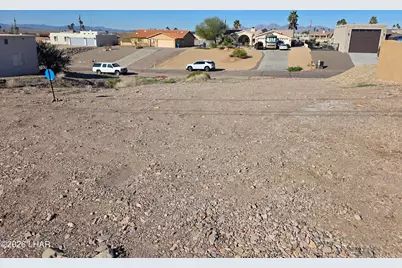 894 Paso Dr, Lake Havasu City, AZ 86406 - Photo 1