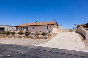 1929 Burgundy Ln, Lake Havasu City, AZ 86404 - Photo 2