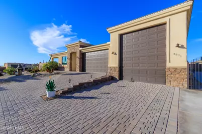 3871 Lodestar Dr, Lake Havasu City, AZ 86404 - Photo 4