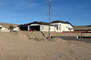 2450 Tradewind Dr, Lake Havasu City, AZ 86403 - Photo 1