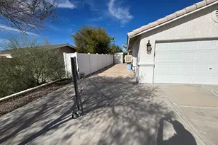 1045 Sunny Ridge Dr, Lake Havasu City, AZ 86406 - Photo 4