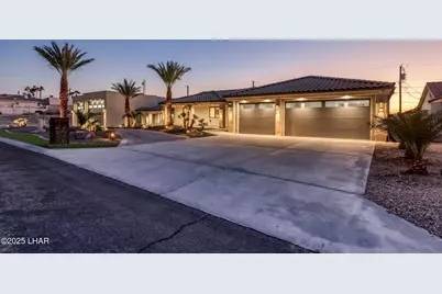 1381 Tamarack Dr, Lake Havasu City, AZ 86404 - Photo 2