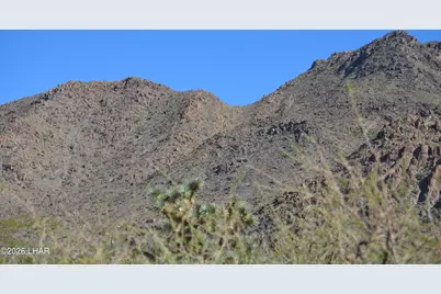 2279 E Margaret Dr, Yucca, AZ 86438 - Photo 28