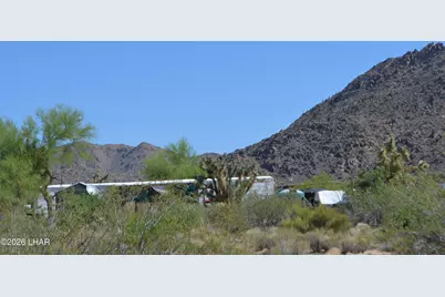 2279 E Margaret Dr, Yucca, AZ 86438 - Photo 70