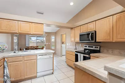 1607 Linda Dr, Lake Havasu City, AZ 86403 - Photo 8