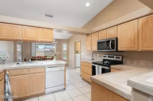 1607 Linda Dr, Lake Havasu City, AZ 86403 - Photo 8