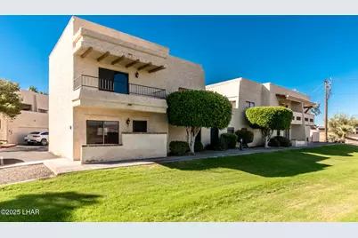 1055 Barcelona #37, Lake Havasu City, AZ 86403 - Photo 2