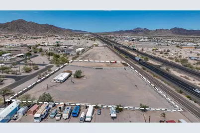 641 W Kuehn St, Quartzsite, AZ 85346 - Photo 2