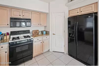1802 Combat Dr, Lake Havasu City, AZ 86403 - Photo 14