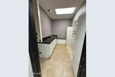 1956 Mesquite Ave #104, Lake Havasu City, AZ 86403 - Photo 8