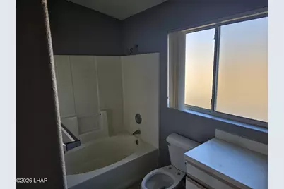 2068 Rainbow Ave N, Lake Havasu City, AZ 86403 - Photo 16