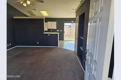 2068 Rainbow Ave N, Lake Havasu City, AZ 86403 - Photo 4