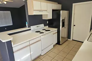 2068 Rainbow Ave N, Lake Havasu City, AZ 86403 - Photo 8