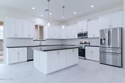 1946 E Via San Marino, Fort Mohave, AZ 86426 - Photo 8