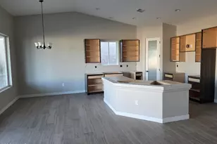 3725 Squaw Dr, Lake Havasu City, AZ 86406 - Photo 4