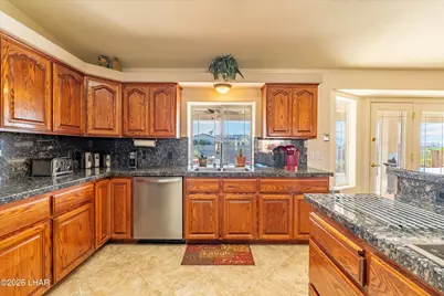 2410 Palo Verde Blvd N, Lake Havasu City, AZ 86404 - Photo 18